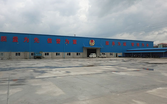 全自動(dòng)液壓磚機(jī)場地